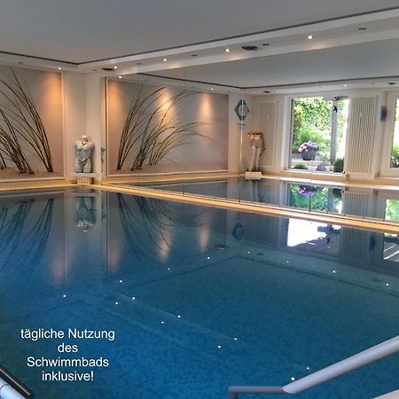 Appartementresidenz Am Kurpark - Ferienwohnungen Mit Pool & Sauna & Garage Bad Salzuflen Exterior photo